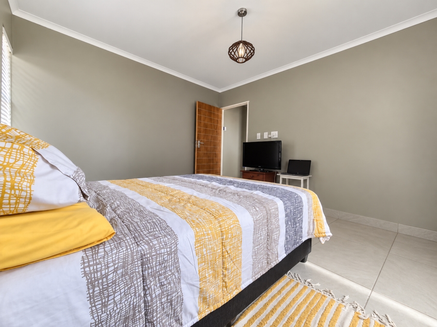 3 Bedroom Property for Sale in Brittania Beach Estate Western Cape